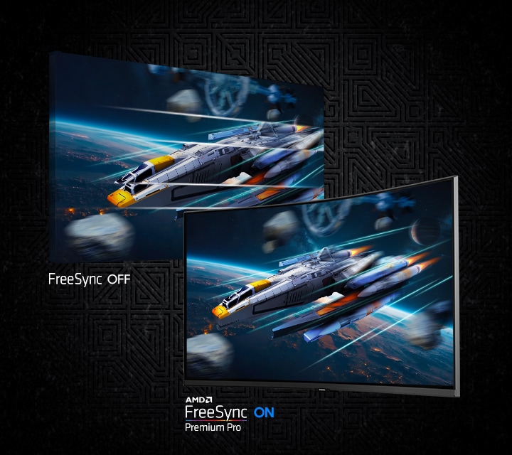 兩個螢幕顯示太空中的一艘太空船。FreeSync OFF 所顯示的影像較 AMD FreeSync Premium Pro ON 顯示的影像更不流暢。